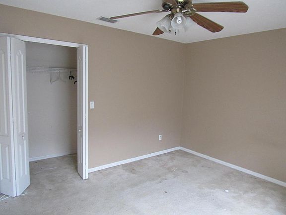 2nd image of 10384 Meadow Pointe Dr