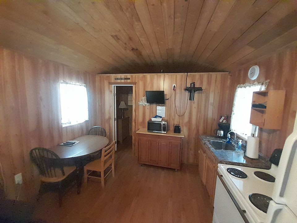 2nd image of 10283 McKenzie Cabin 9
