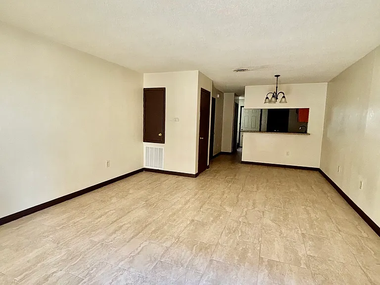 4141 Lac Couture Dr #C — Photo 2