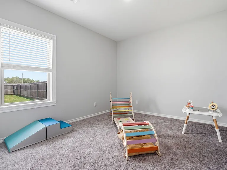4254 Mesa Dr — Photo 14