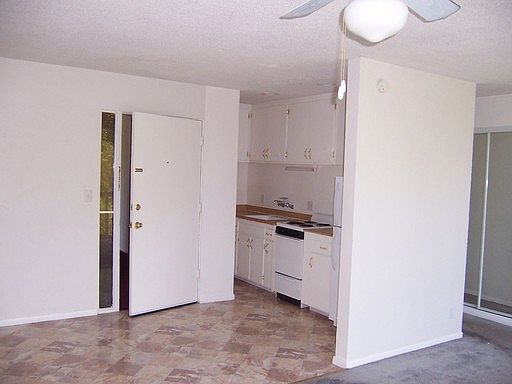 2nd image of 4174 3rd Ave APT 19