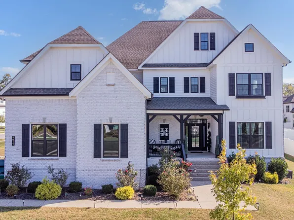 9017 Safe Haven Pl, Spring Hill, TN 37174