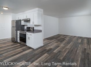 1850 NE Lotus Dr APT 006, Bend, OR 97701