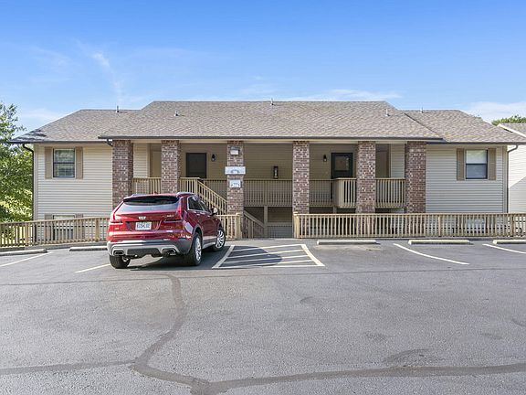 4th image of 246 Turnberry Drive #1 BLDG 16