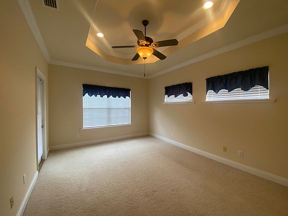 20220330_163415289_iOS_05102022