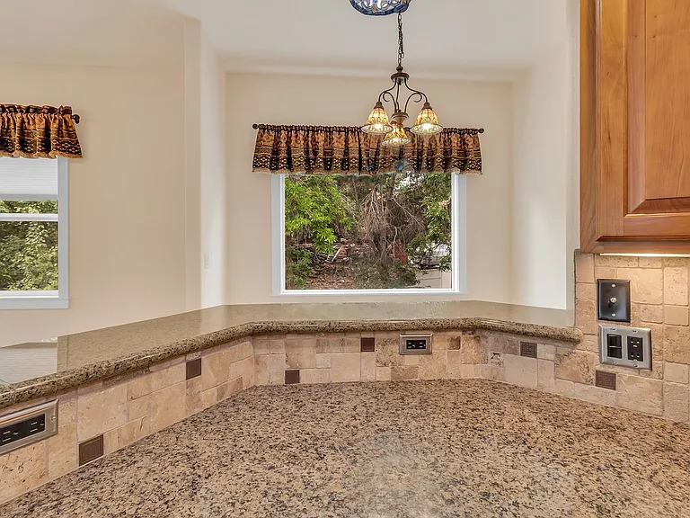 2245 Idella Ct — Photo 35