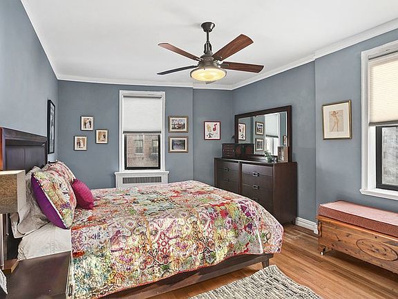 3rd image of 95 Park Ter E APT 5F
