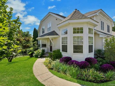 7 Winding Ridge Road, White Plains, NY, 10603