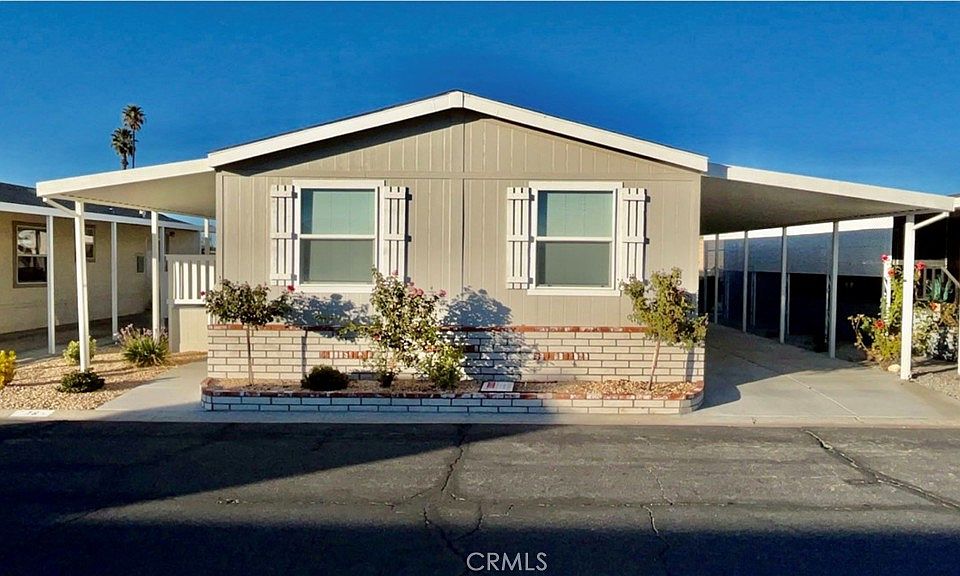 1st image of 2205 W Acacia Ave Space 76
