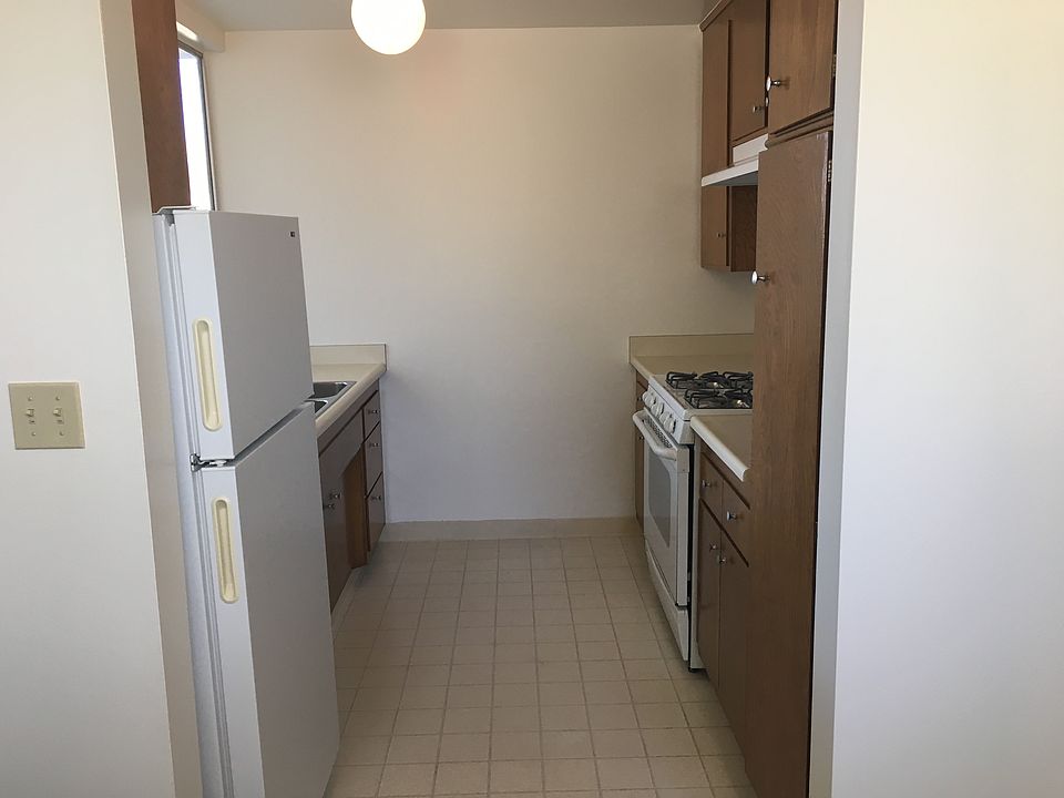 1st image of 301 Oceano Ave APT 1C