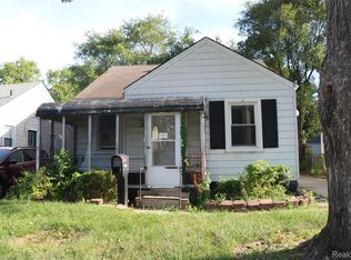 18541 Kingsville St, Harper Woods, MI