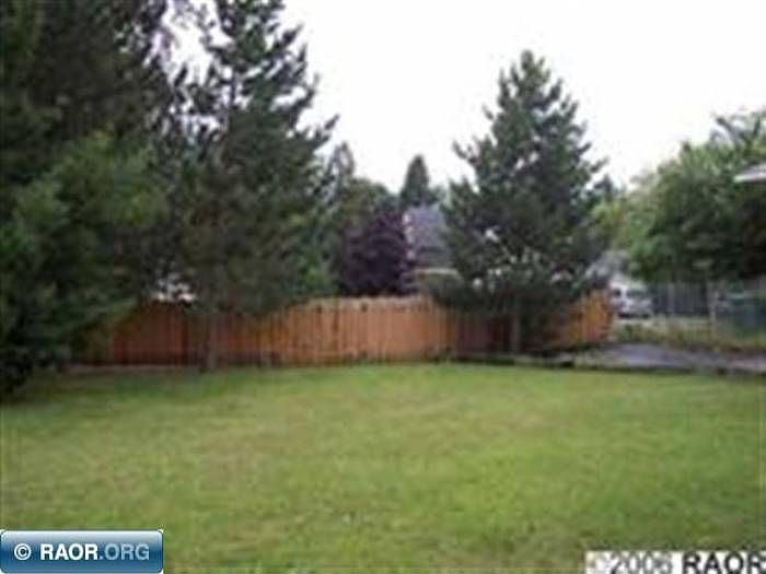2nd image of 617 4th Ave SW