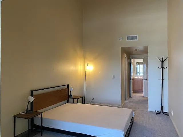 1 bed, 816 sqft, $3,100 — Photo 2