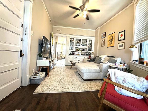 3rd image of 2523 N California Ave APT 2