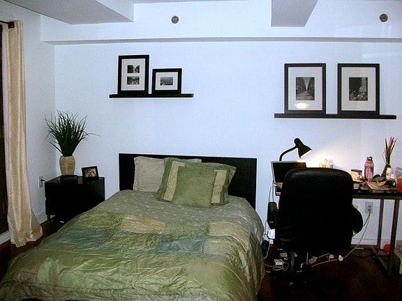 Studio Area - as decorated by past resident(s)