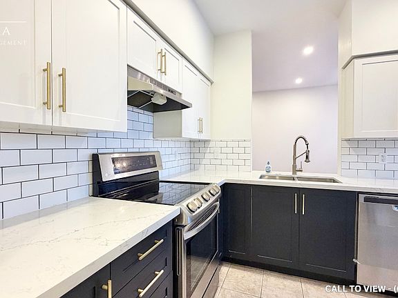 4th image of 388 Prince Of Wales Dr #107