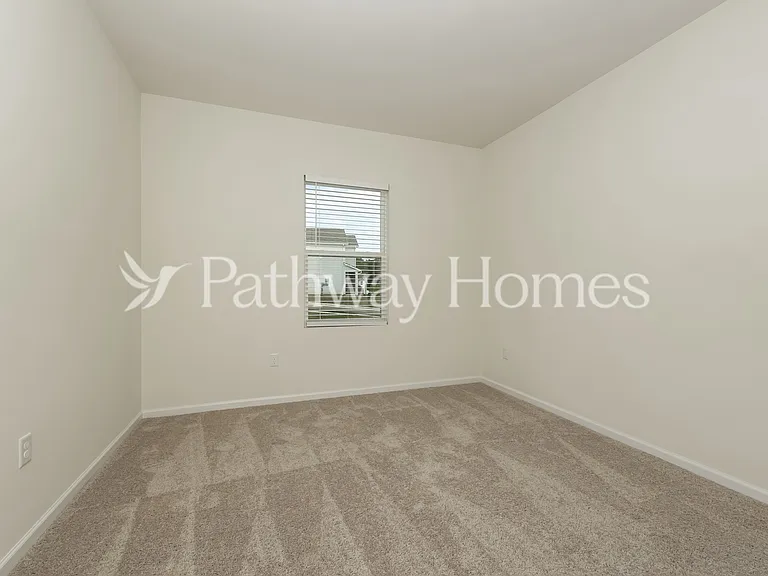 1058 Large Poppy Dr — Photo 10