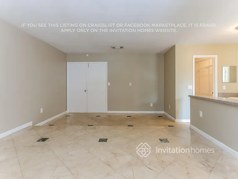 20028 NW 64th Pl — Photo 6