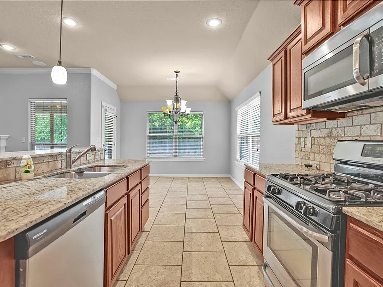 2981 N Raven Ln — Photo 9