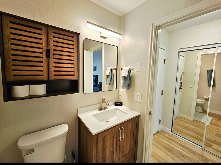1940 Prospector Ave #409 — Photo 6