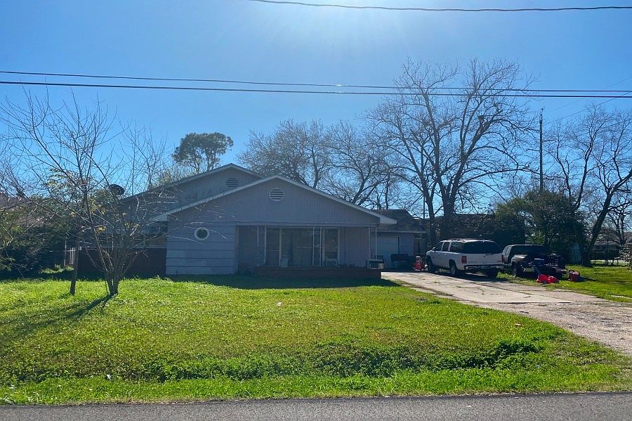 1st image of 6506 Culmore Dr