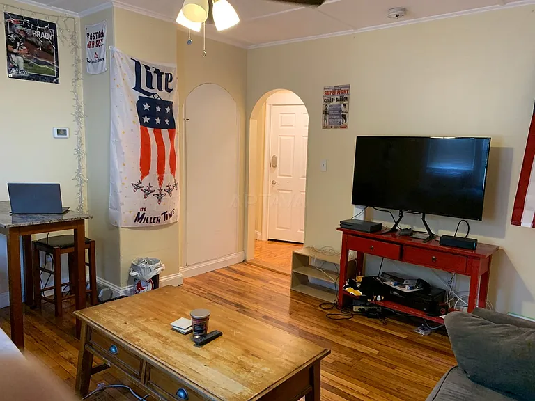 41A Cross St E — Photo 19