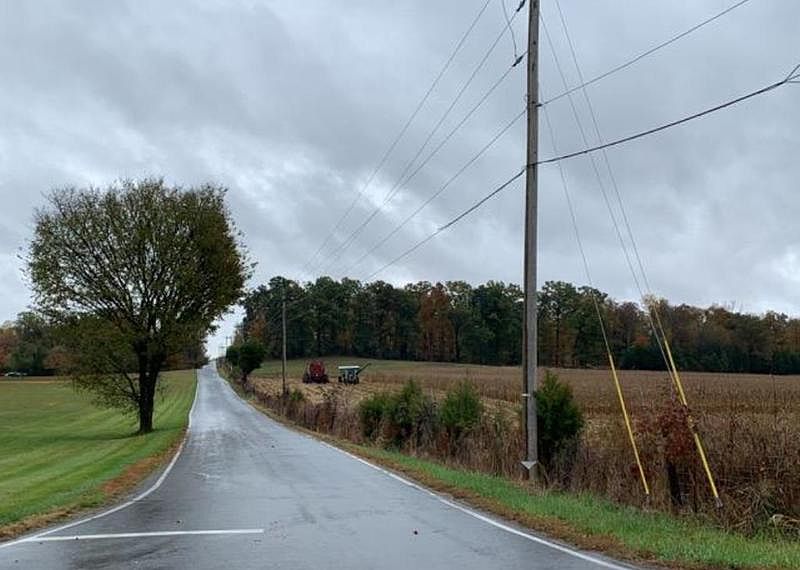 2nd image of 3817 Tee Rd NE