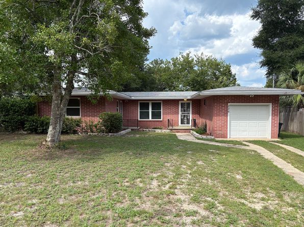 226 Edge Ave