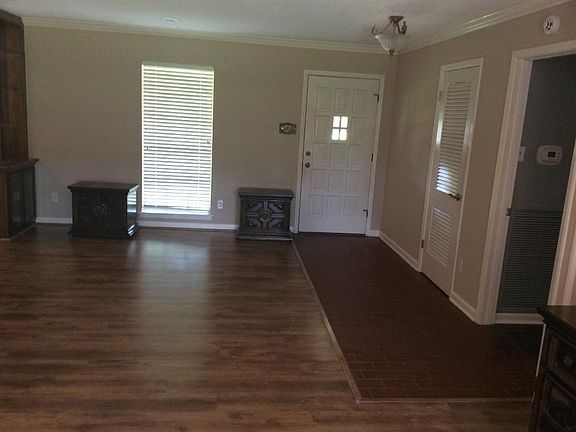 2nd image of 4755 Hardwood Ln
