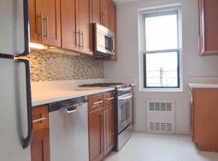 43 Davenport Ave APT 02A, New Rochelle, NY 10805