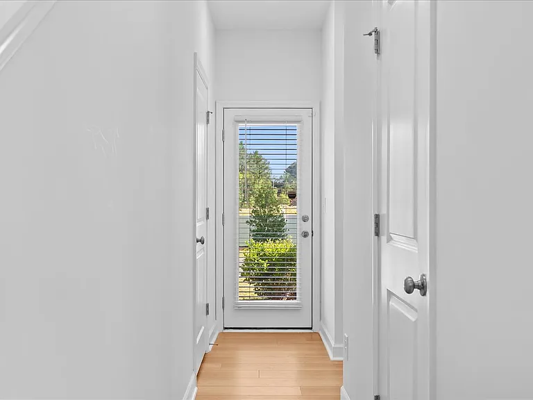 7906 Flatrock Park Dr — Photo 8