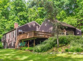 194 Scenic Lakes Rd, Sussex, NJ 07461