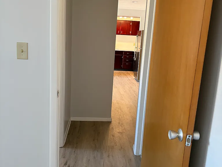 14567 Madison Ave #513 — Photo 21