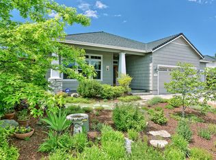 789 Mendolia Way, Central Pt, OR