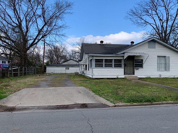 3rd image of 1411 E 6th Ave