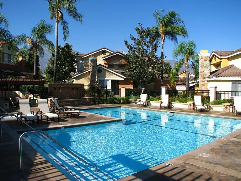 Country Club Villas and Terrace — Photo 14
