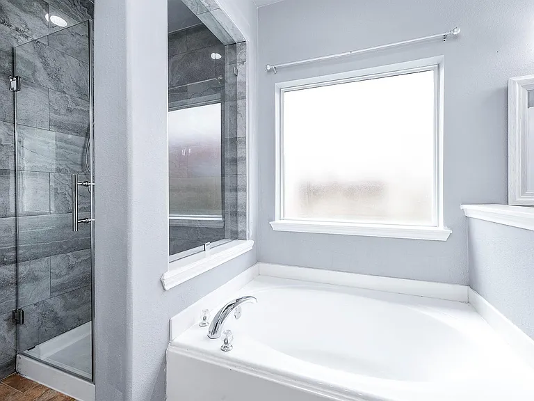3720 Armand Dr — Photo 24