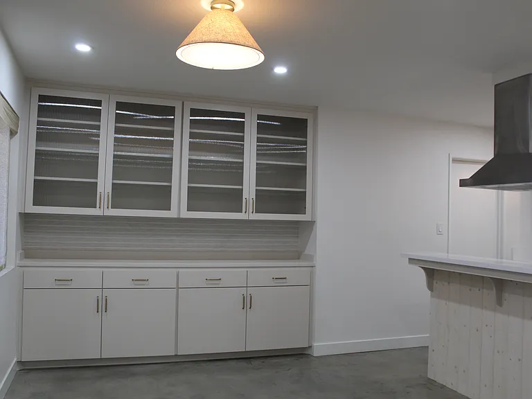 1135 Myra Ave — Photo 12