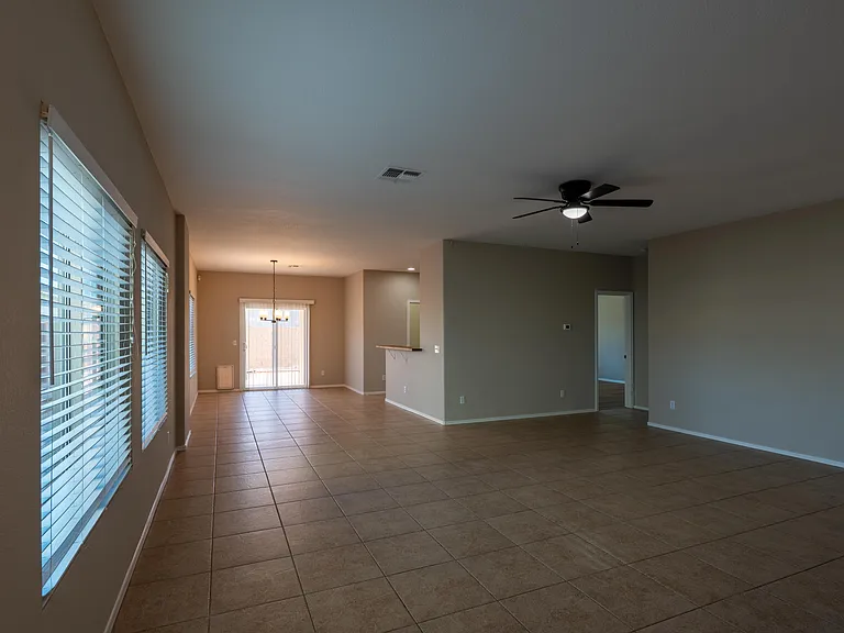 16247 W Monroe St — Photo 3