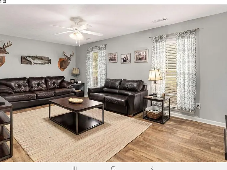 635 Apache St — Photo 2