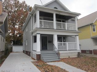 1574-1576 Warren Rd, Lakewood, OH 44107