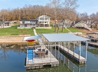 1170 Susan Rd, Lake Ozark, MO 65049