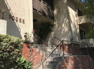 10255 Riverside Dr APT 203, Toluca Lake, CA 91602