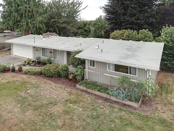 2nd image of 1323 9th Ave NW