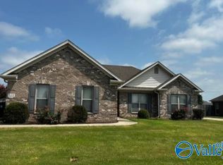 123 Lexi Ln, Meridianville, AL 35759