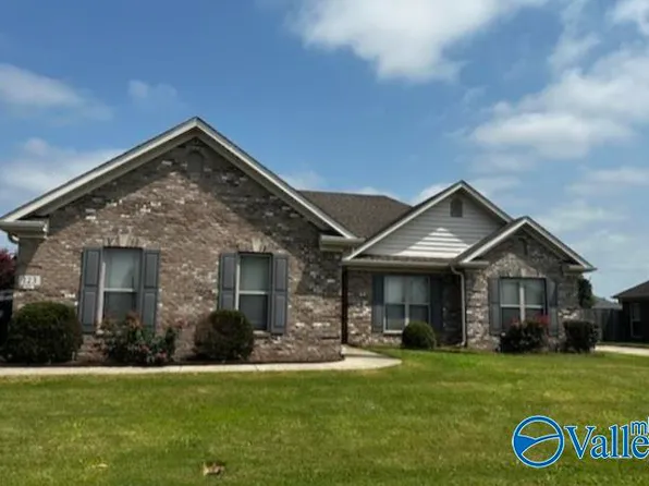 123 Lexi Ln, Meridianville, AL 35759