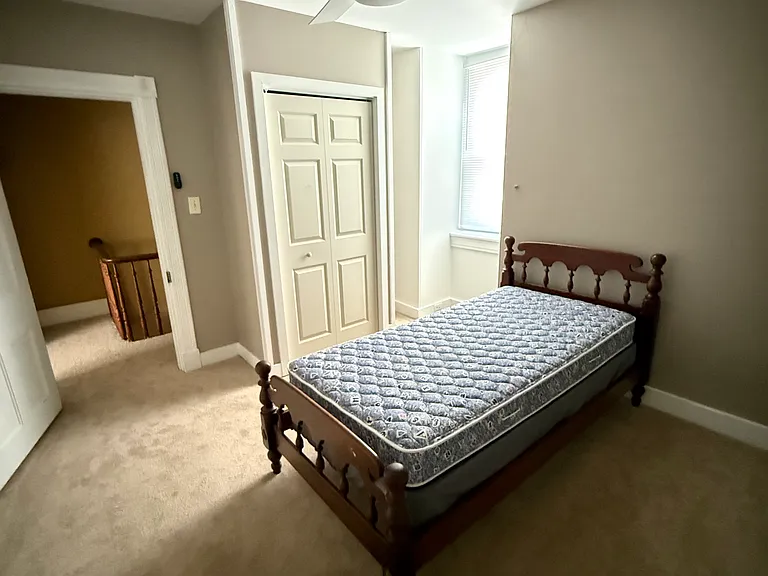 240 E Orange St #2 — Photo 11