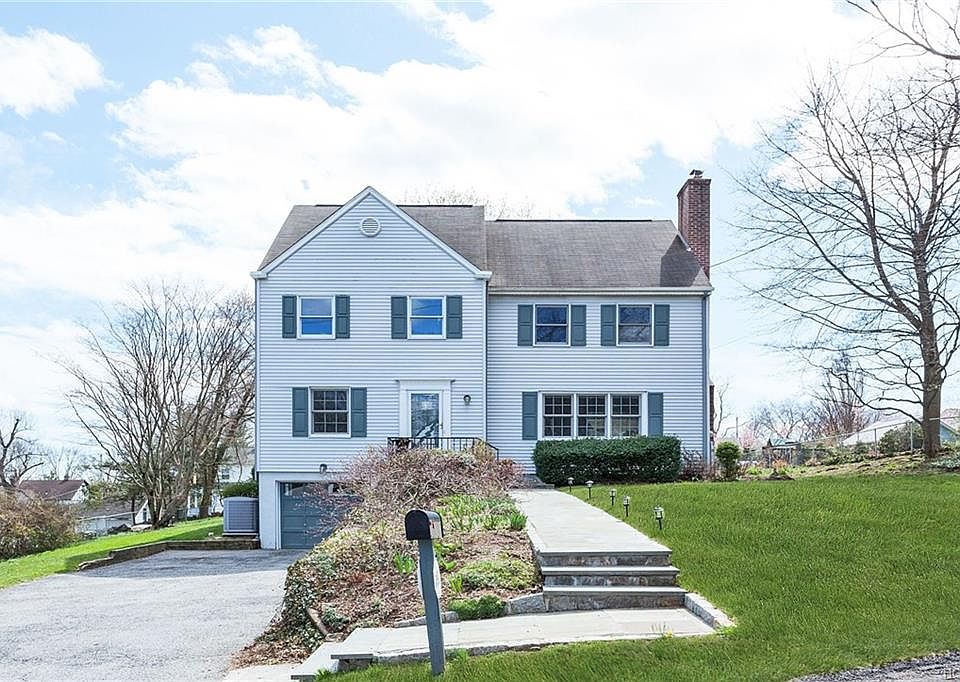 1st image of 19 Orchard Dr