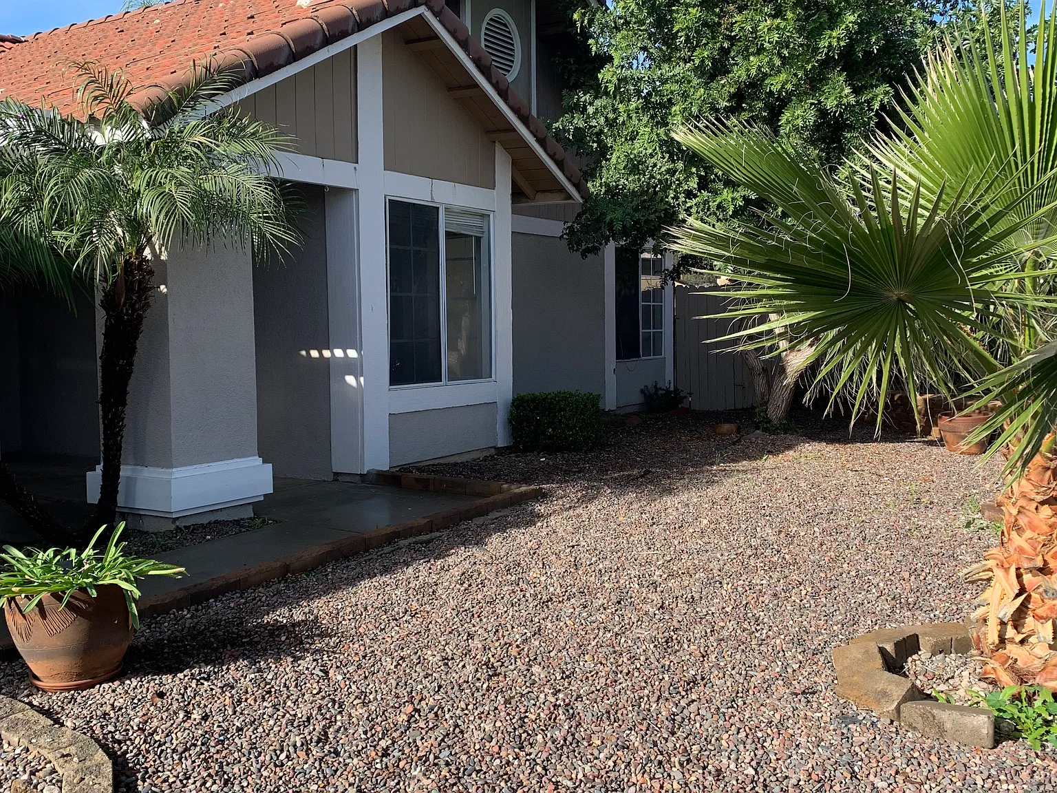 3 bed, 1449 sqft, $2,695 — Photo 2