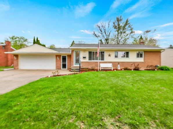 23749 Demley Dr, Clinton Township, MI 48035